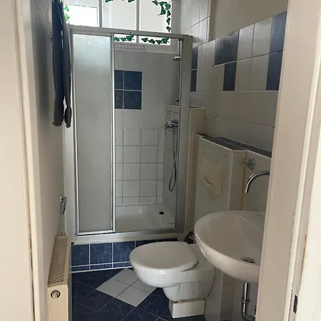 Apartament Es-unterkunft